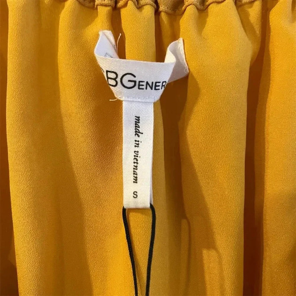 BCBGeneration Women's Cold Shoulder Dress Yellow Size S - Picture 3 of 8